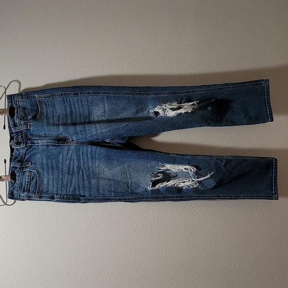 HOLLISTER Ultra High-Waist High-Rise Mom Jean Straight Leg Ripped Torn Denim W28 - Picture 15 of 15